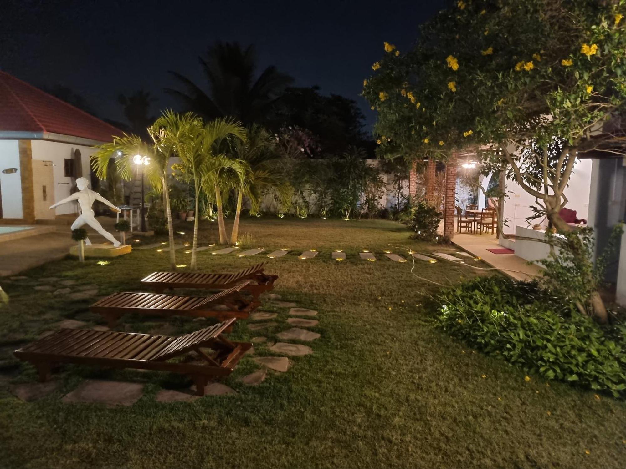 Meyers Hua Hin Hotel Kültér fotó